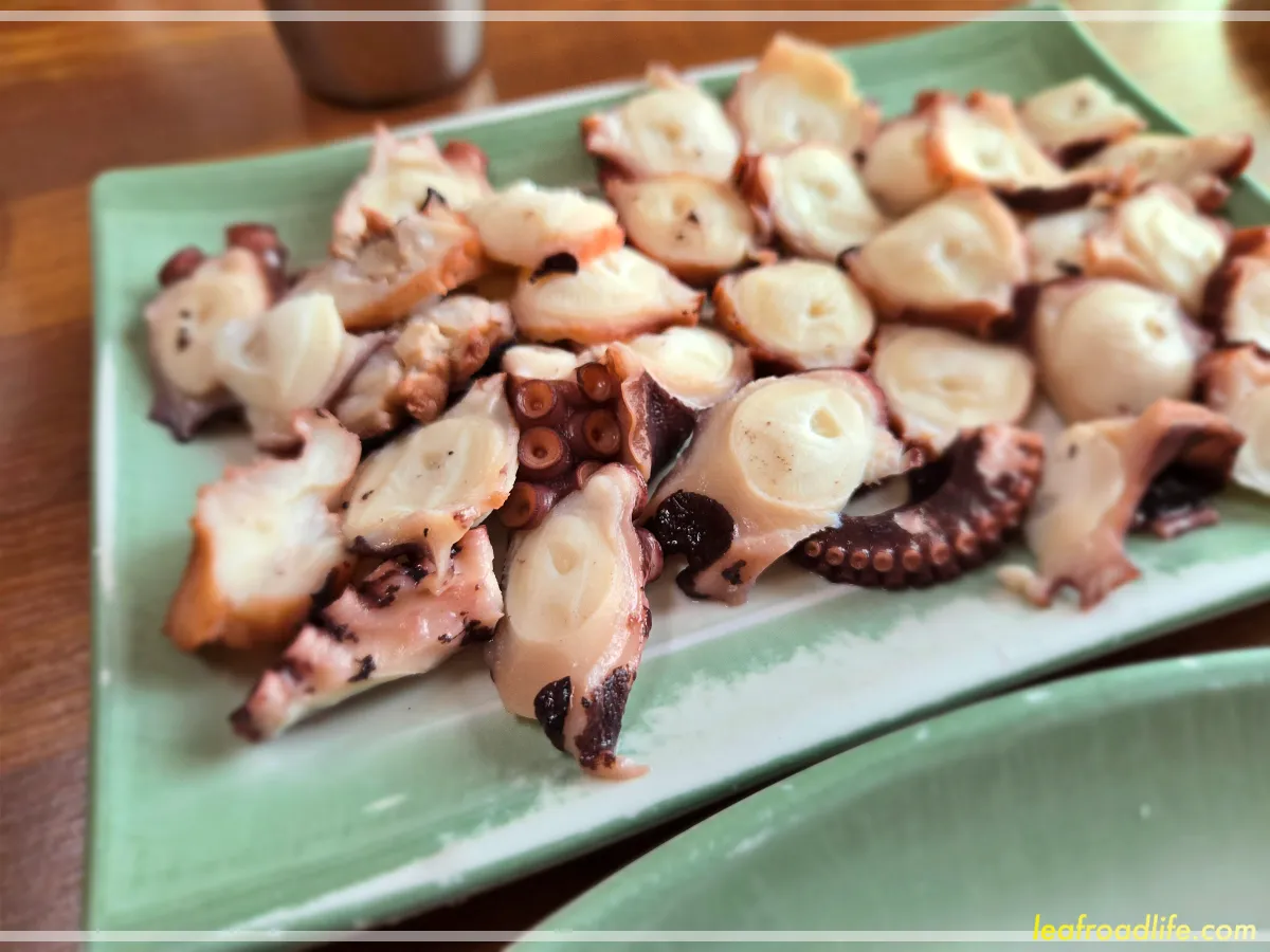 제주도-섭지코지-해녀밥상-문어