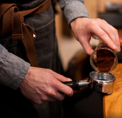 보건증으로 아르바이트를 하는 사람