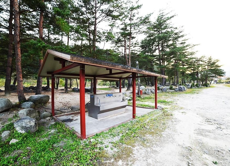 장천마을-캠핑장-개수대의-모습