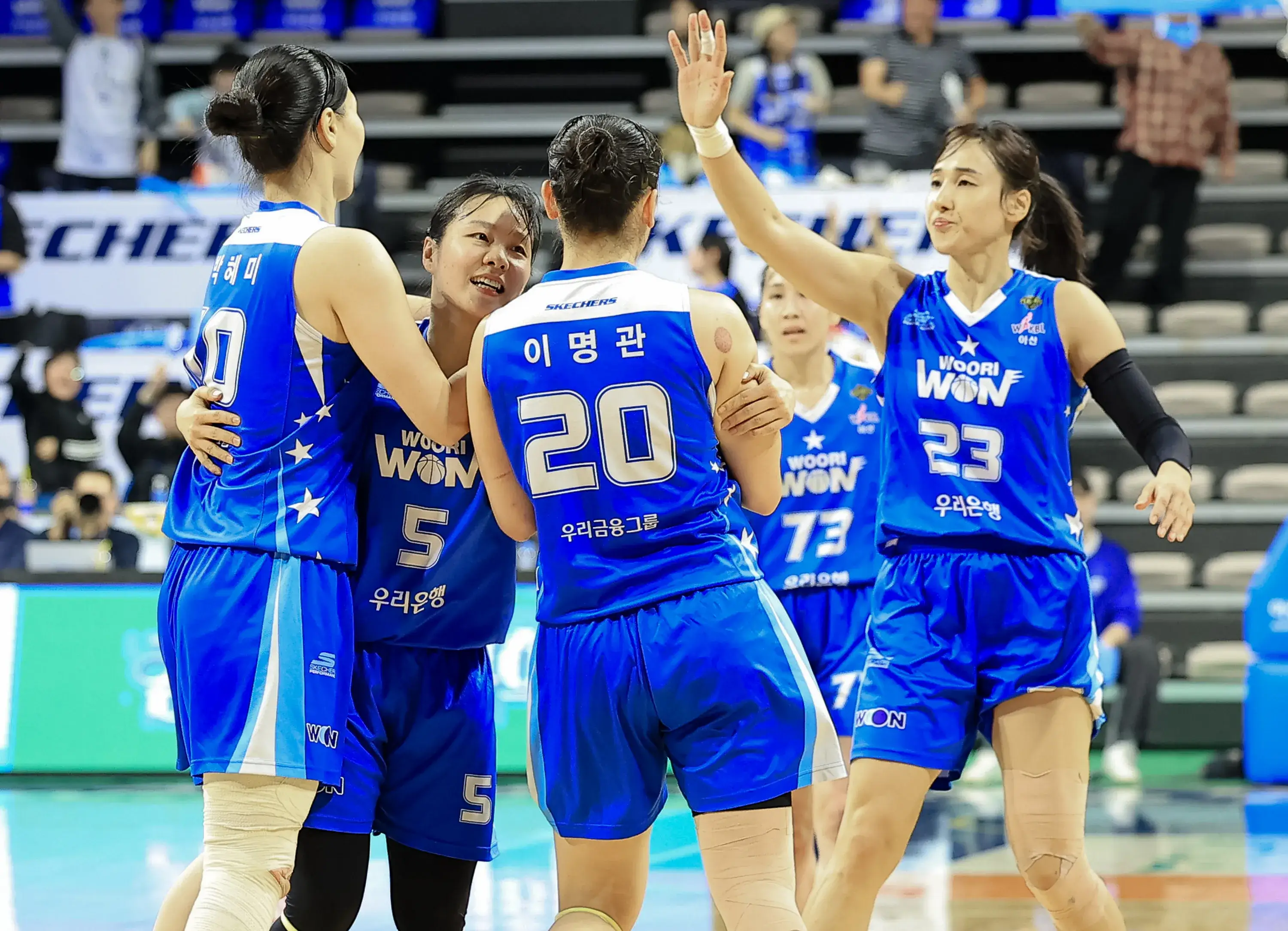 여자프로농구 우리은행 4년 연속 챔피언결정전 진출