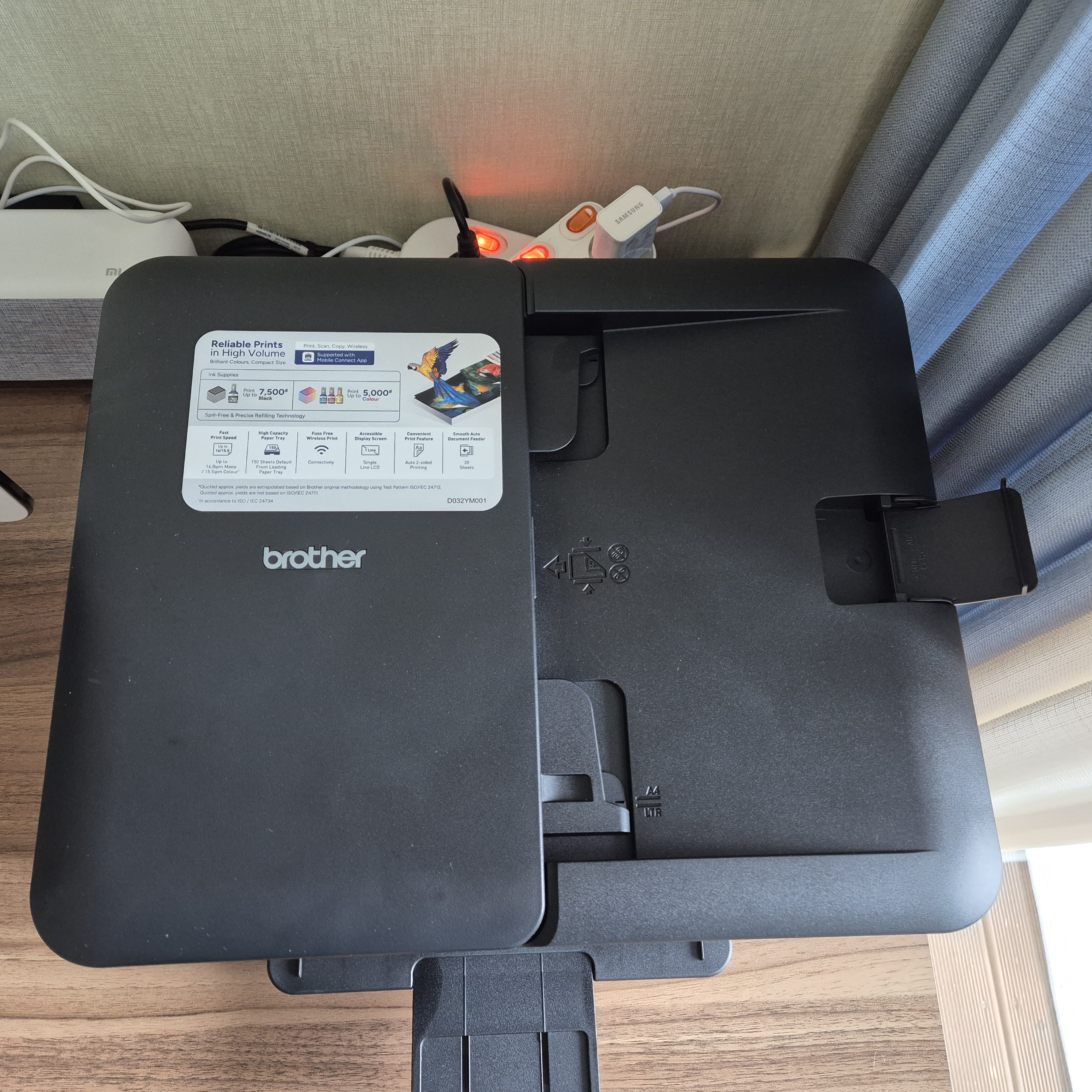 자동 급지대가 있는 T730DW