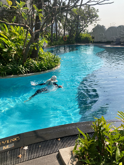 방콕 차트리움 레지던스 사톤 방콕 실제 후기: 가족·커플 추천 호텔 + 수영장 후기