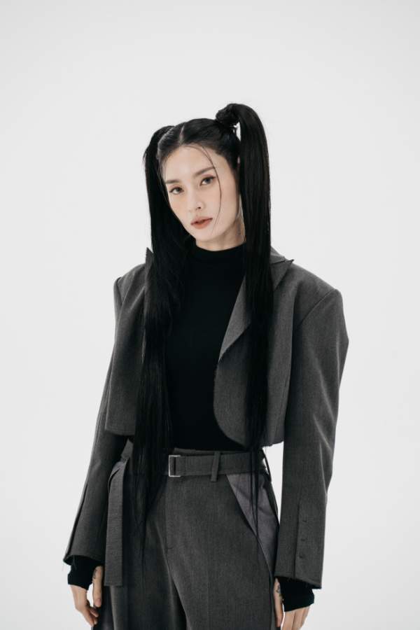 댄서 모니카