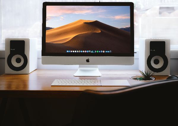 어닝쇼크를 극복하게 한 애플의 iMac