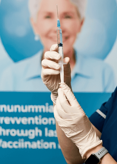 폐렴 원인, 폐렴 증상, 폐렴 초기증상, 폐렴 감기 차이, 폐렴 전염, 폐렴 예방, 폐렴 치료법, 폐렴 백신 접종, 폐렴 전염 경로, 폐렴 종류, 폐렴구균 백신, 폐렴 증상 구별, 감기와 폐렴 차이, 폐렴 고열, 폐렴 흉통, 폐렴 건강 관리