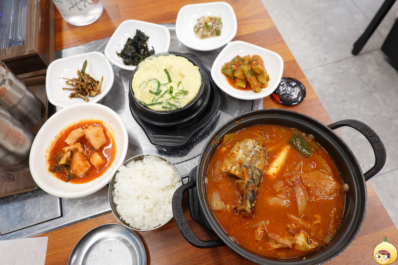 목요일 백반 고등어조림