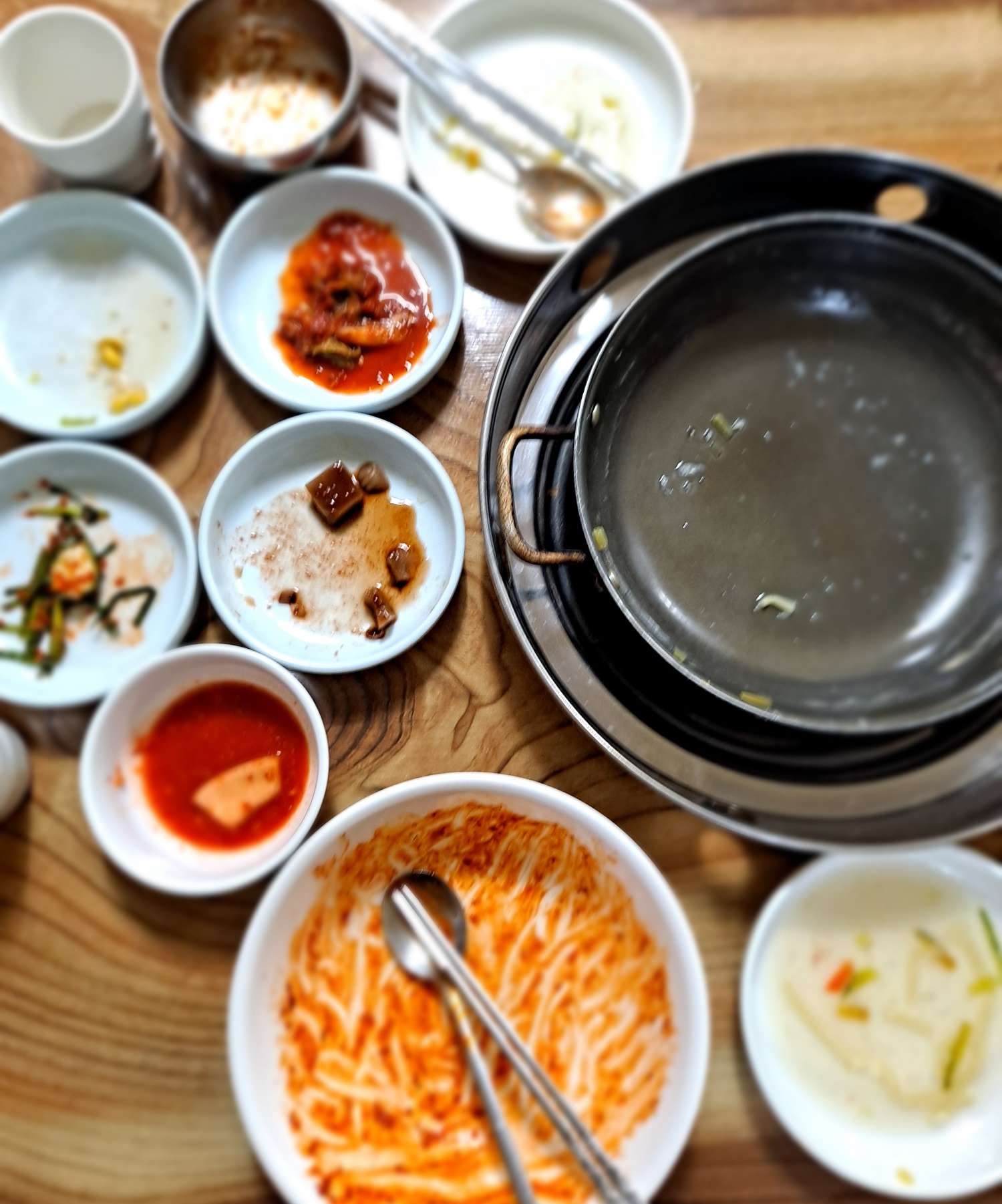 전체메뉴 싹싹 비우다