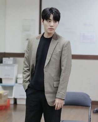 김우석 사회복무요원 편입 김민석 동생