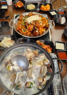 생생정보 장사의 신 아귀불고기 시키면 조개탕이 서비스 화성 향남 맛집 김태용의 섬집칼국수 아구불고기 화성향남점