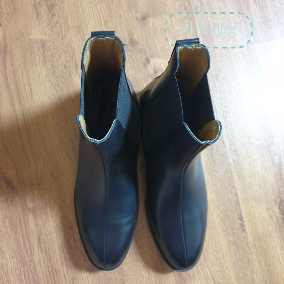 로맨틱무브 우먼 앵클 첼시부츠 검정 R21W154 발목 부분