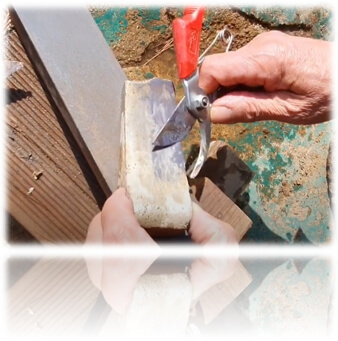 숫돌로 가위갈기