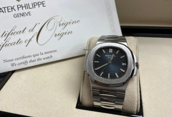 개인소장 128개의 파텍 필립 시계 경매에 나오다 VIDEO: A Private Collection of 128 Patek Philippe Contemporary Timepieces Heads to Auctio