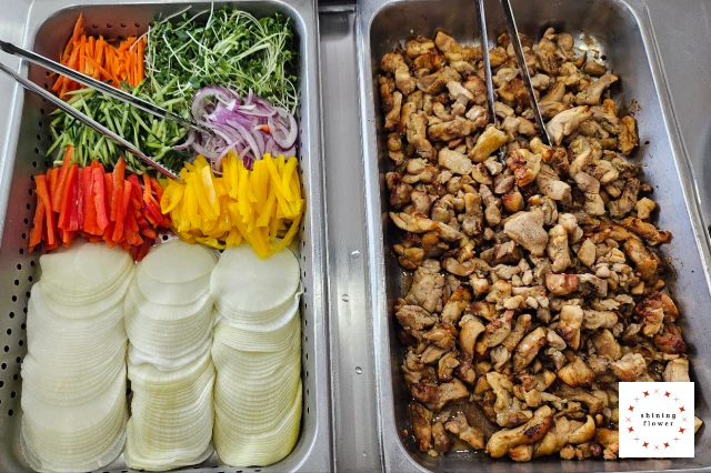 후레시쌈닭-급식 제공 사진