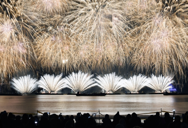 2025 서울세계불꽃축제 명당자리, 교통,맛집까지 200배 즐기기