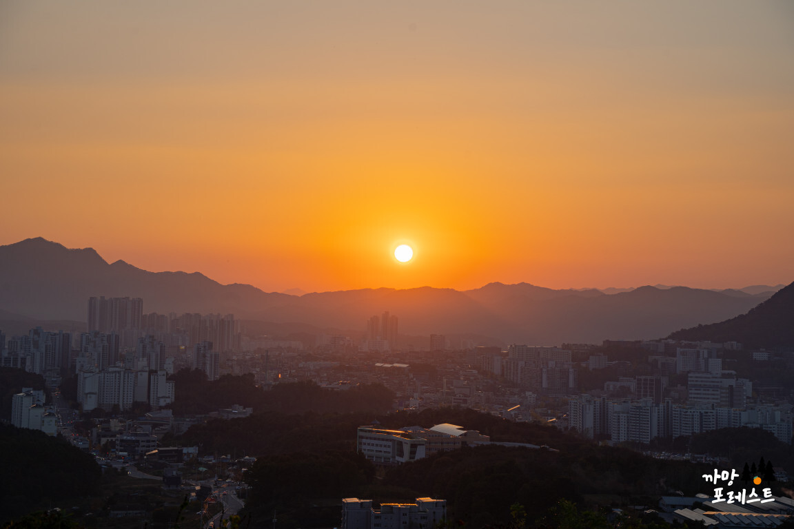 춘천 산토리니 카페 구봉산 일몰