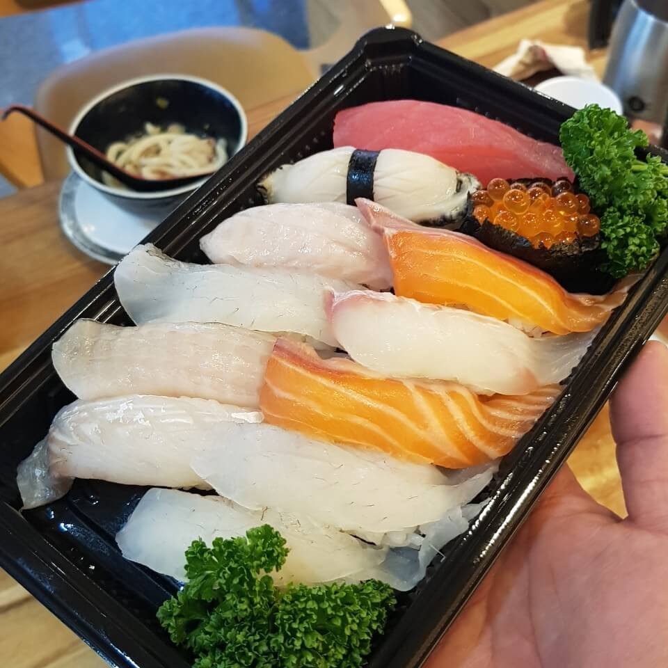 토밥즈 토요일은 밥이 좋아 회전초밥 강남 대치동 선릉역