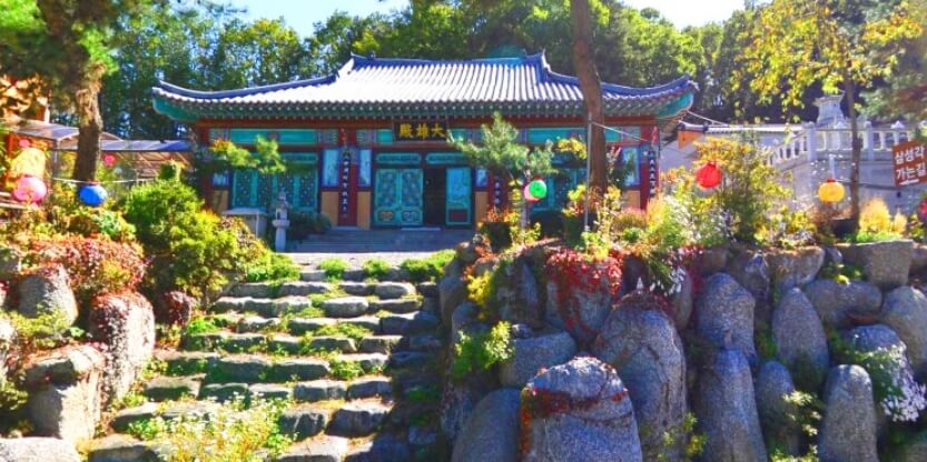 가평 성불사 : 기암괴석의 절경 속에서 피어난 고요한 마음의 연꽃