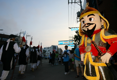 제63회 통영한산대첩축제 기본일정과 프로그램 정리 진해성 박혜신 출연