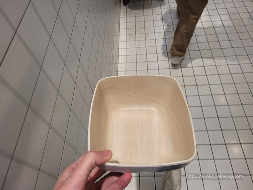 셀프바 이용 그릇