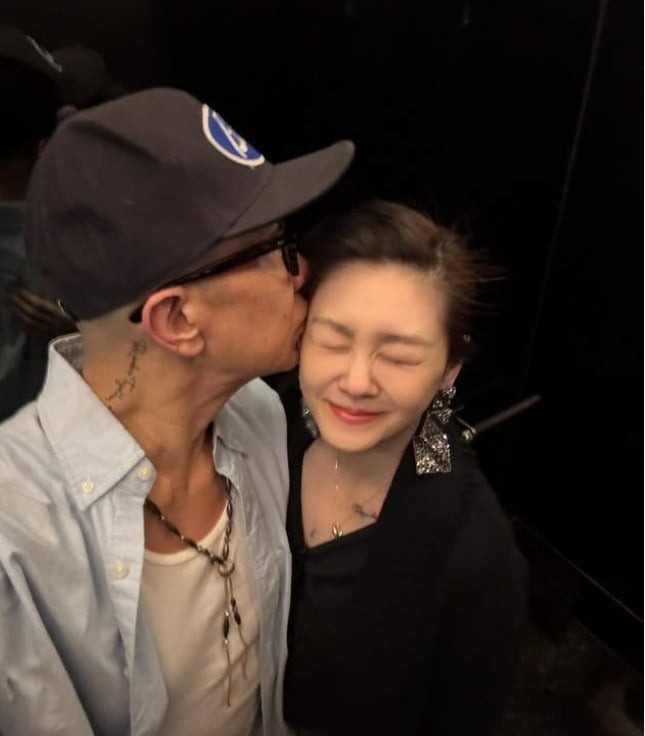 묘지 근처로 이사한 이유