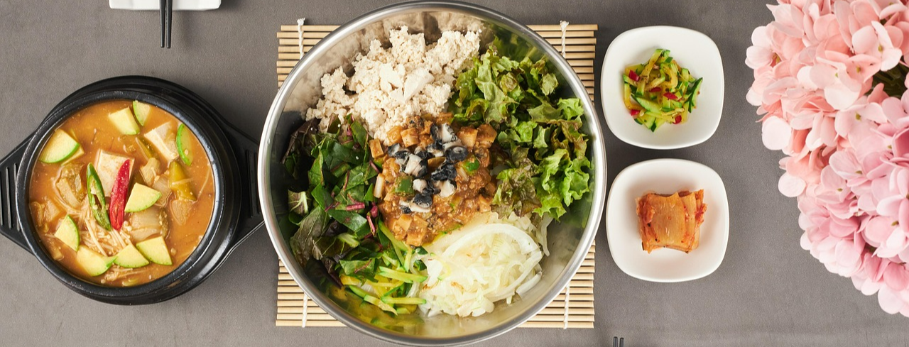 갱년기 맞춤식단 이미지 입니다.