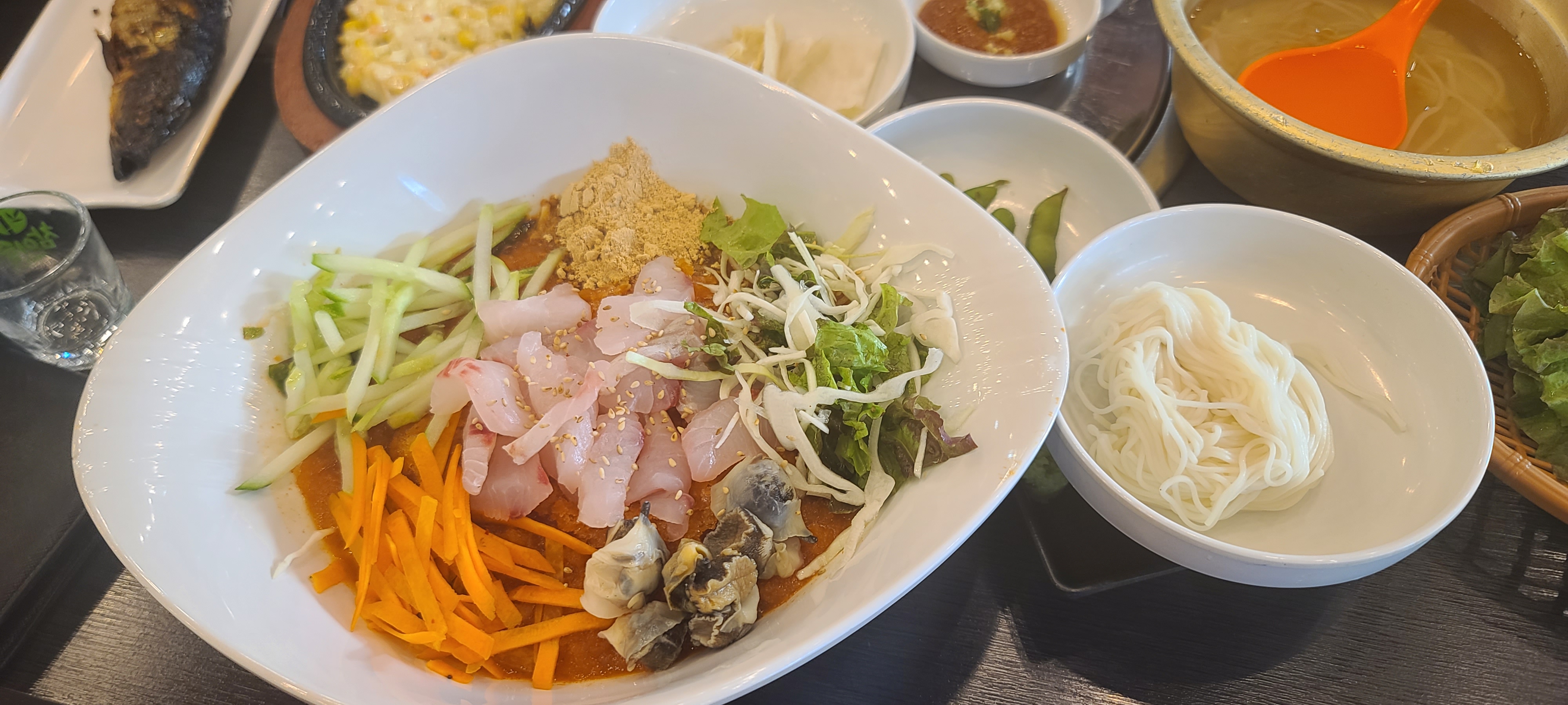 성남맛집 회맛집 은행동맛집 청춘종합어시장 을지대맛집 신선한회 셀프바 물회