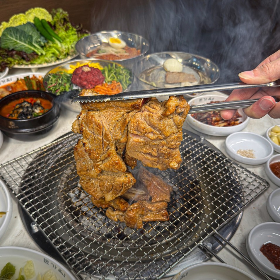 돈가옥 숯불갈비 양념갈비