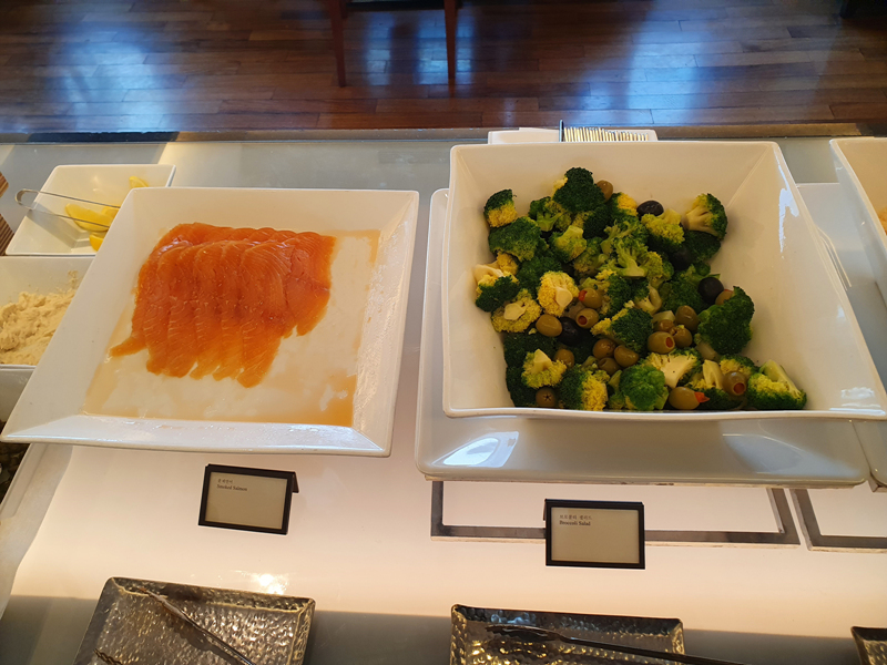 연어와-브로콜리