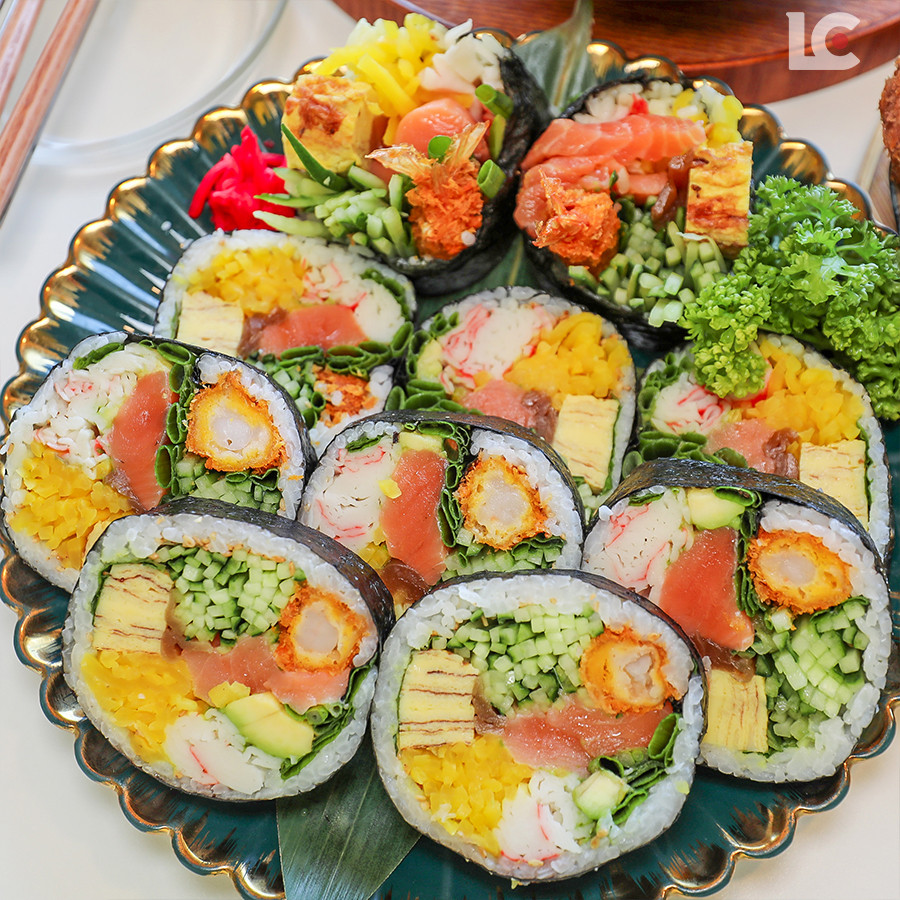 아홉산숲 근처 맛집