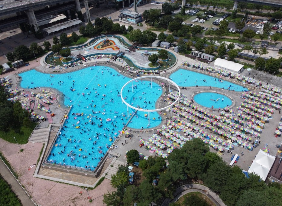 한강수영장 개장