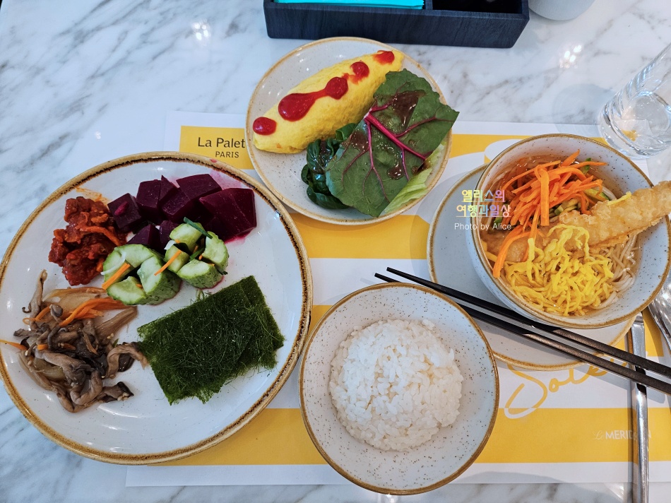 르메르디앙 서울 명동 조식당 라팔레트 파리 후기
