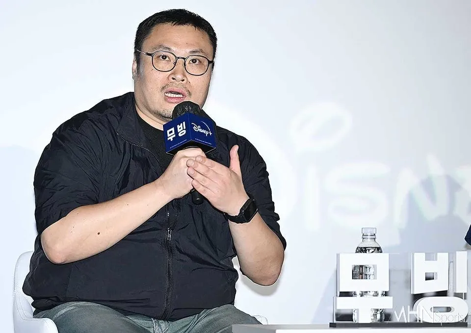 강풀 웹툰 조명가게 만화 원작 영화_5