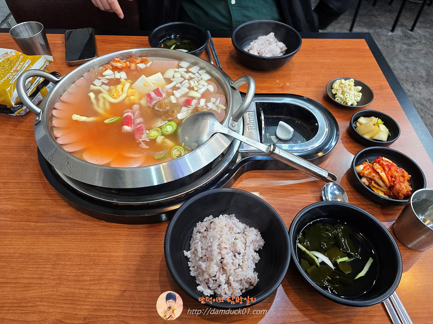 섞어 부대찌개