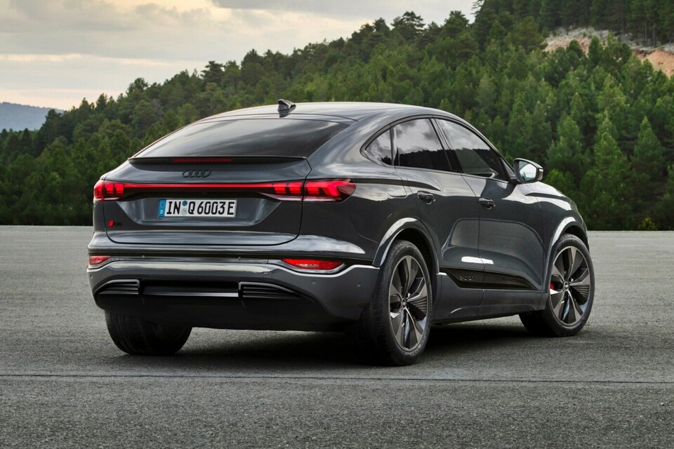 아우디 Q6 e-트론 스포트백