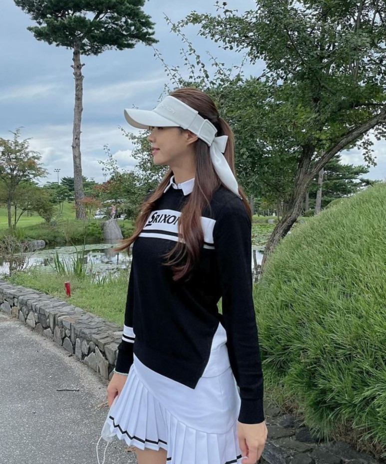 인앤아웃골프 탤런트 손하윤 프로필