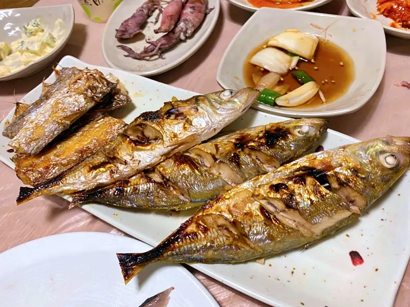 먹자 포구 욕지도의 살아있는 맛 고등어회 생선구이 맛있는 횟집 통영 욕지도 맛집 추천