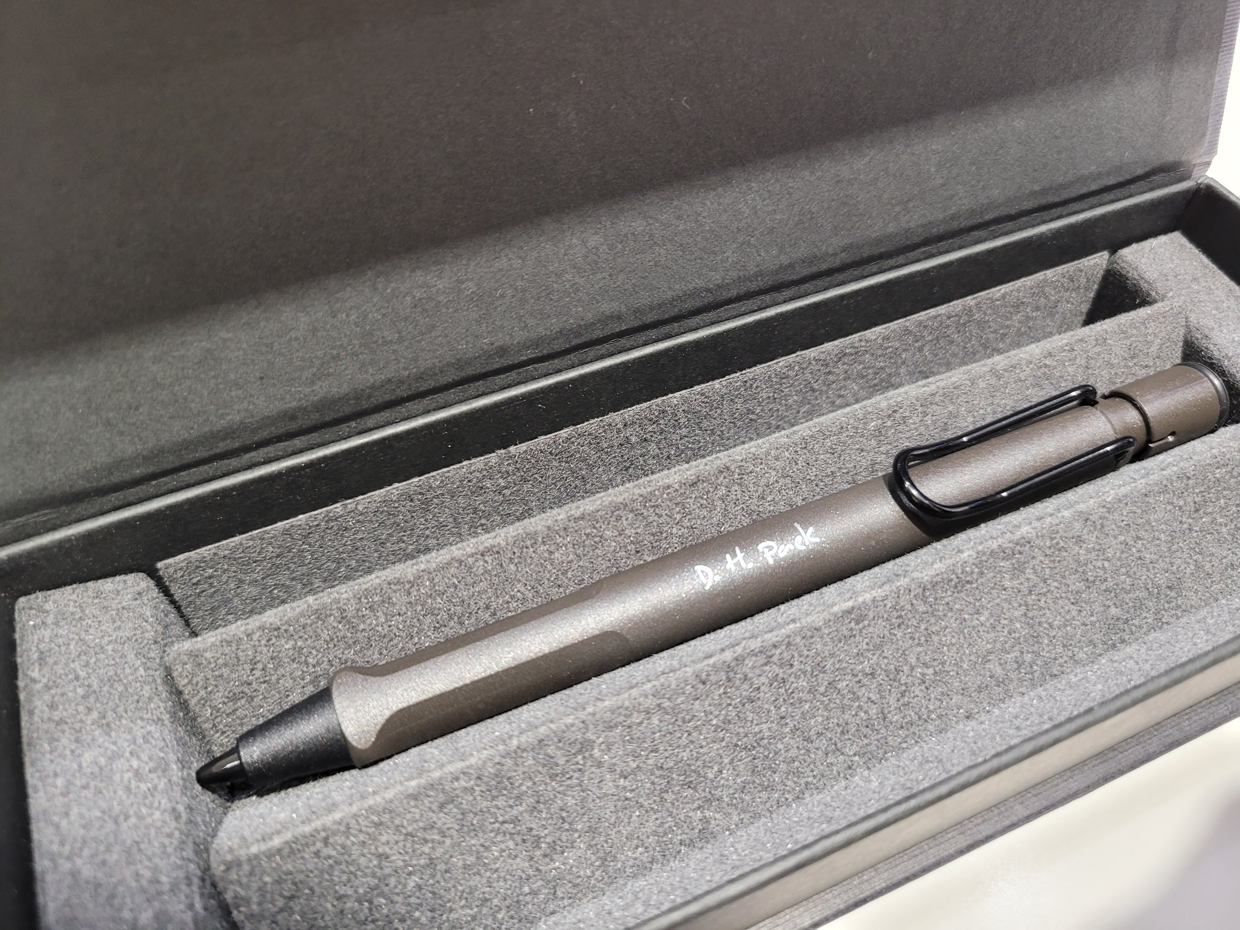 라미만년필라미샤프