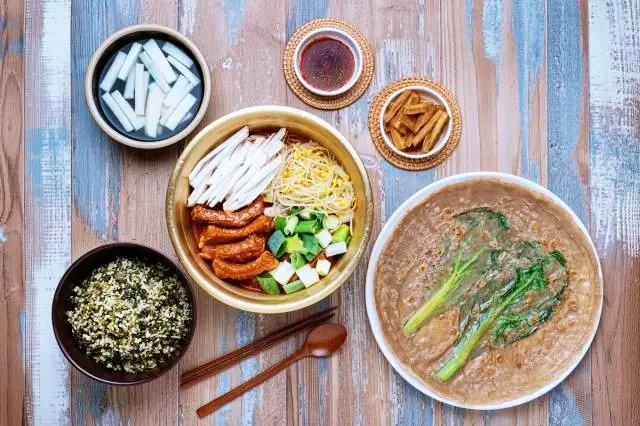 줄서는식당 박나래 입짧은햇님 극찬 신촌 매운 양푼 등갈비찜, 가마솥 곤드레밥, 메밀전 신촌역 맛집 소개