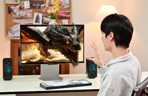 국내 최초 무안경 3D 게이밍 모니터 '오디세이 3D'