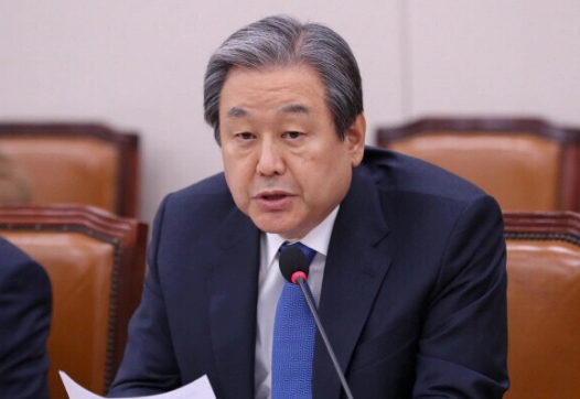 김무성 불출마 공천 철회 이유