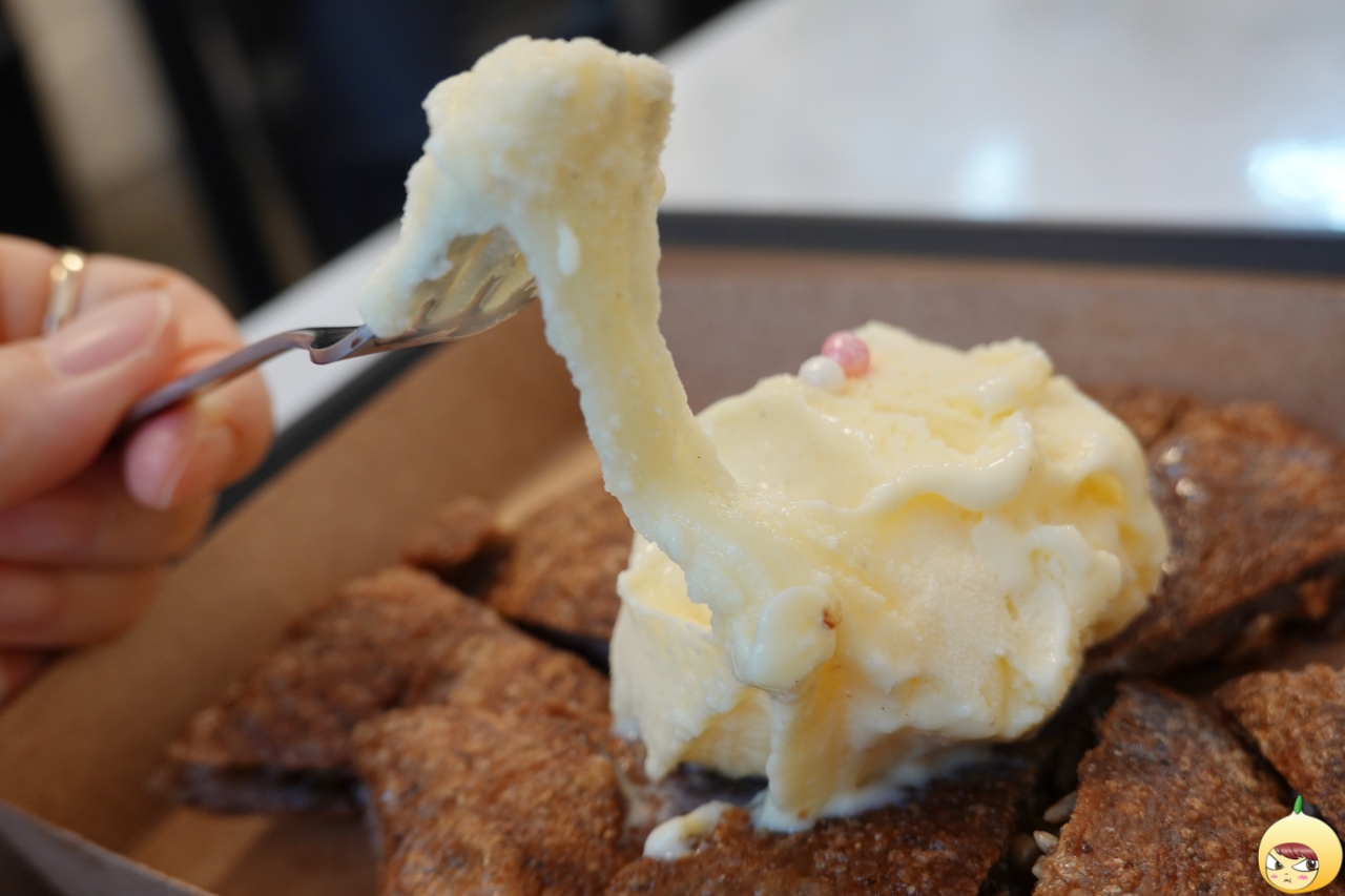 치즈처럼 늘어나는 젤라또