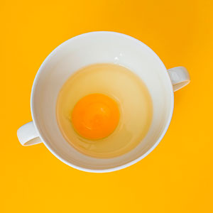 머릿결-좋아지는법-달걀팩