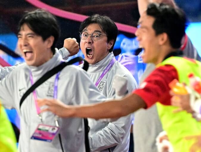 축구 한일전, 정우영 득점왕, 아시안게임 금메달