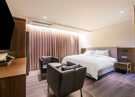 호텔야자 목포평화광장점