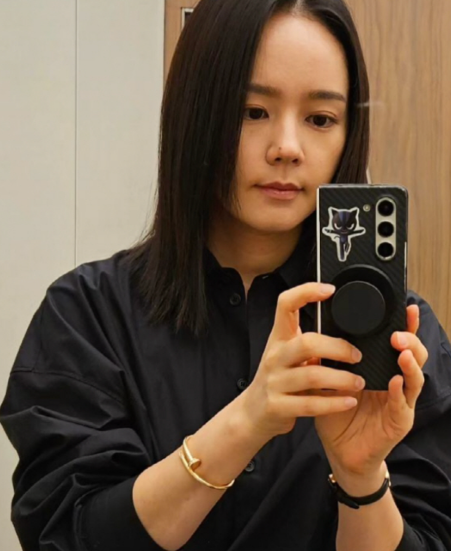  한가인 못팔찌 :까르띠 관련주 