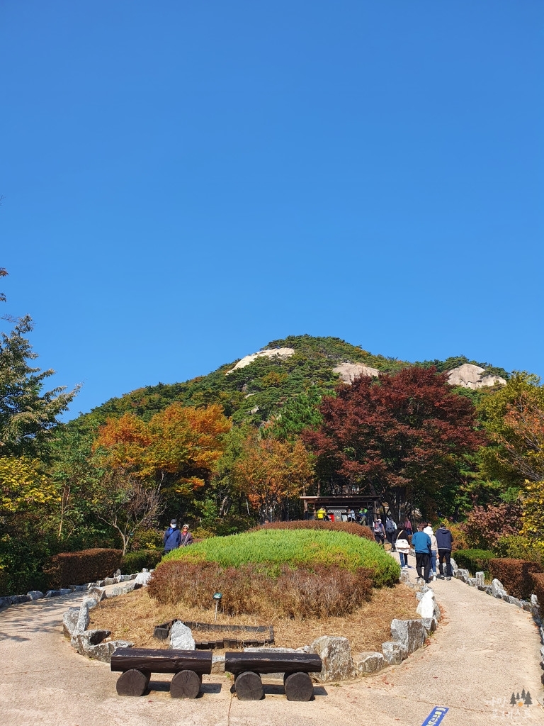 북악산 전경