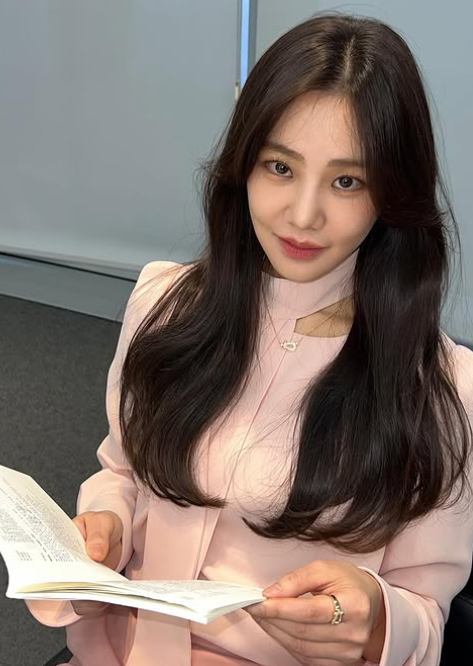 한지은 배우