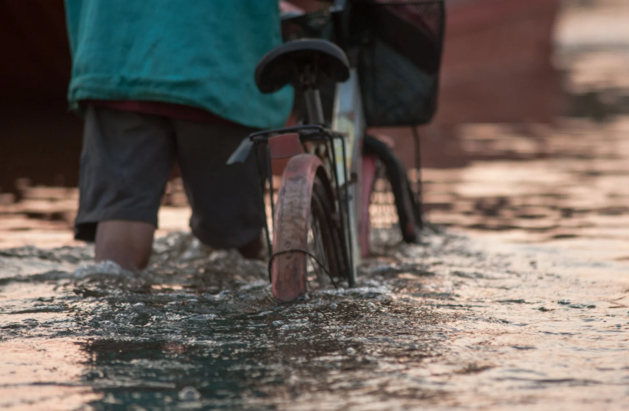 호우주의보 발령과 하천 통제 현황