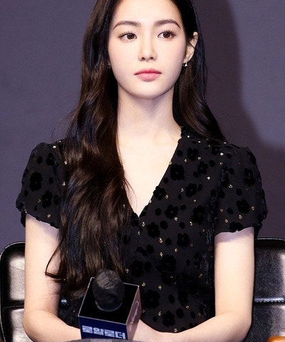 홍수주 이강에는 달이 흐른다 등장인물