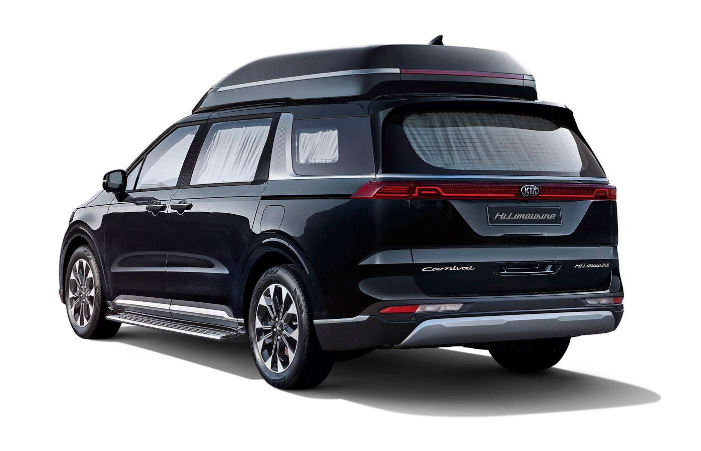 기아 카니발 뒷모습